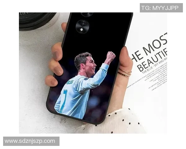 足球明星手机壳钢化保护你的手机让你随时随地感受足球的激情与魅力